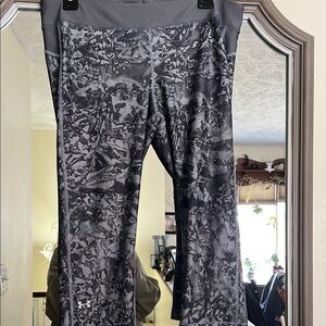 Under Armour Gray Patterned Leggings